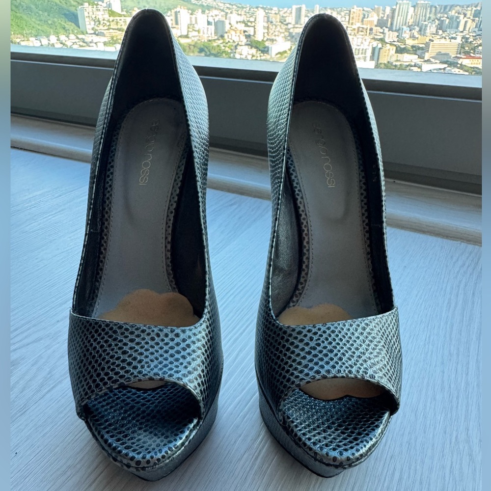 Sergio Rossi Platform Peep-toe heels